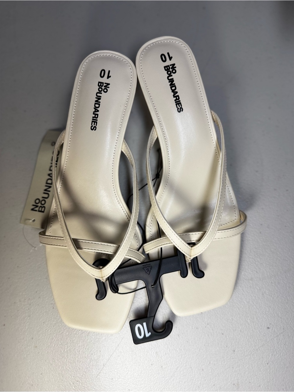 stradivarius Cream Strappy Square-Toe Sandals
